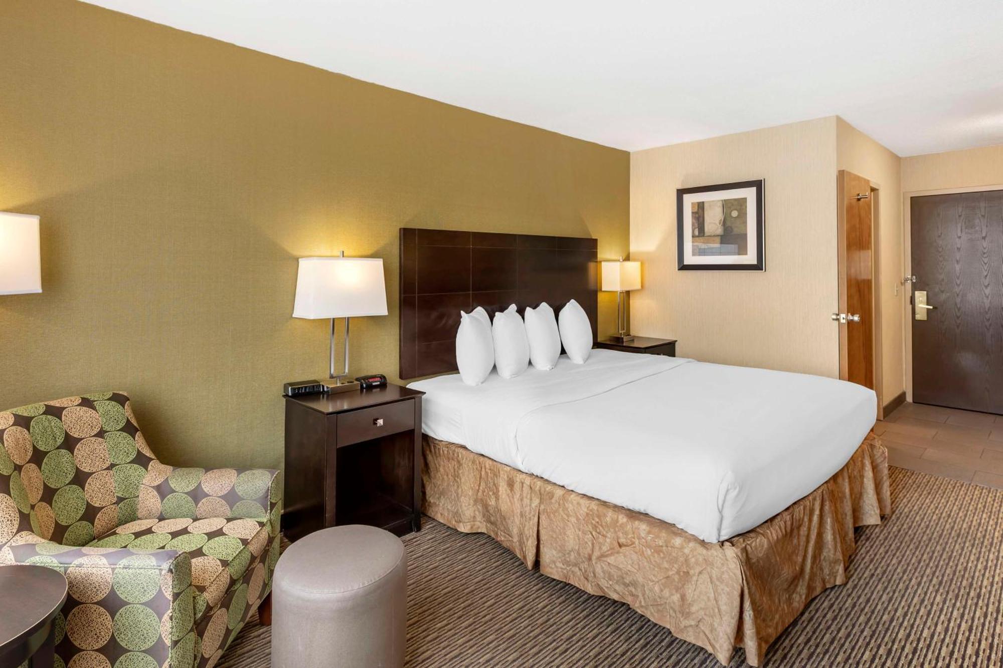 Best Western Watertown/Fort Drum Екстериор снимка