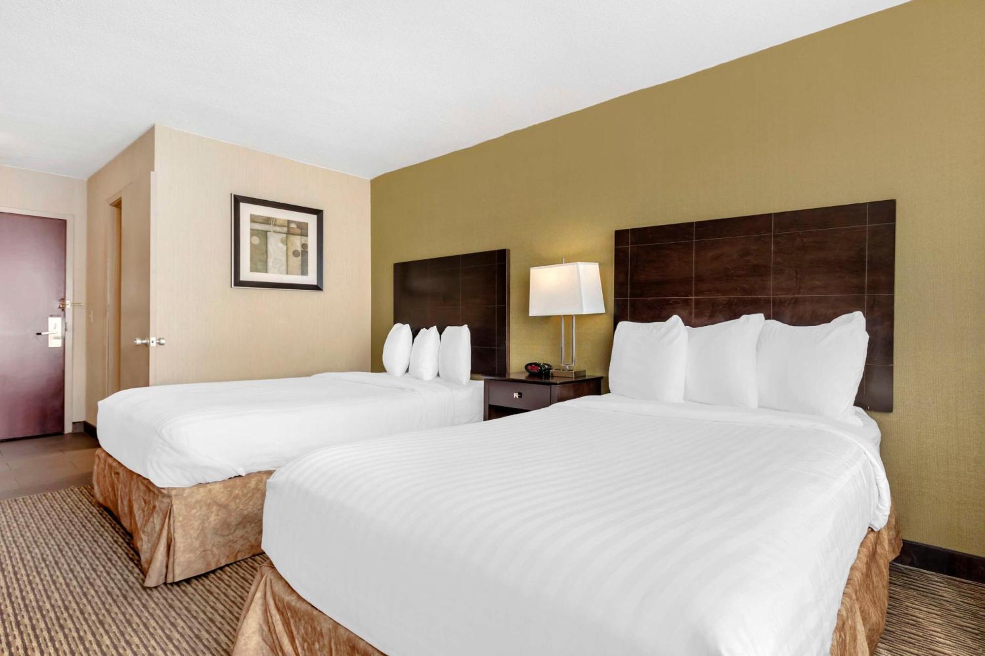Best Western Watertown/Fort Drum Екстериор снимка