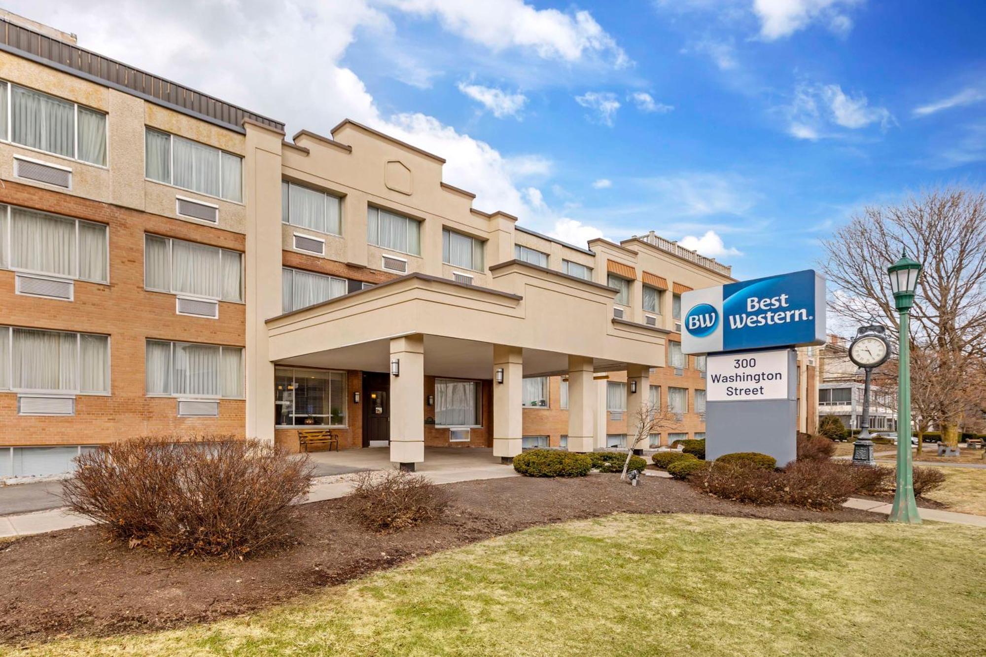 Best Western Watertown/Fort Drum Екстериор снимка