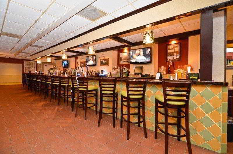 Best Western Watertown/Fort Drum Екстериор снимка