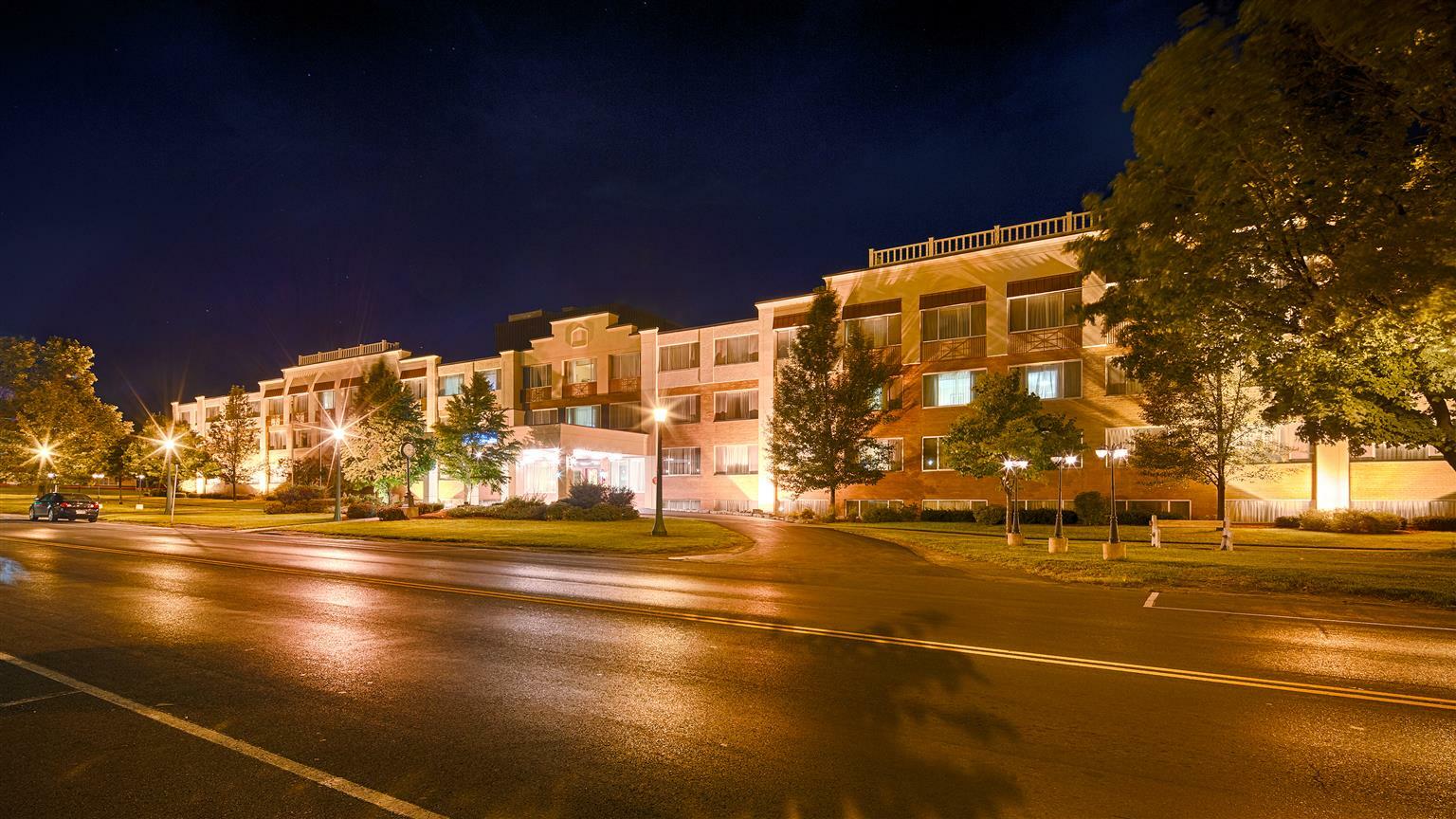 Best Western Watertown/Fort Drum Екстериор снимка